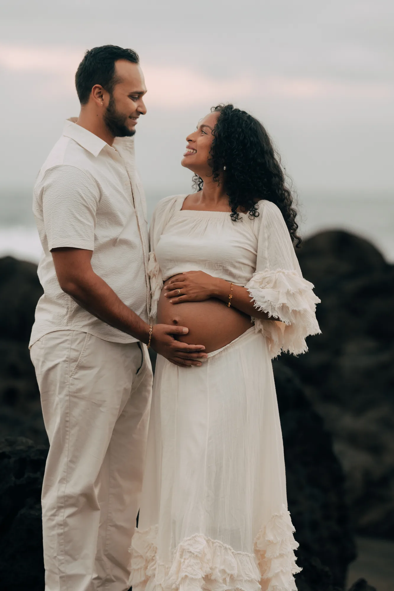Séance photo grossesse en extérieur à La Réunion, carte cadeau